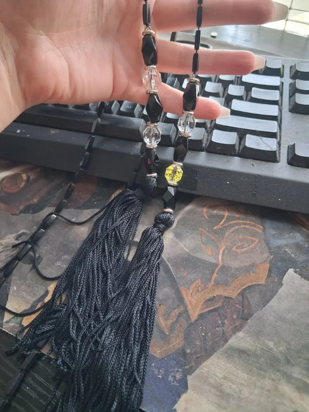 N/A unique black